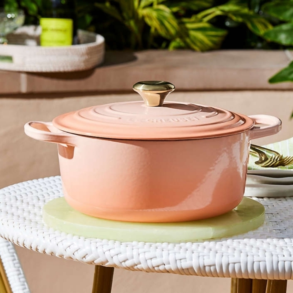 NEW!!! Le Creuset ® Signature 7.25-Qt. Peche Enameled Cast Iron Round Dutch Oven - Picture 2 of 16